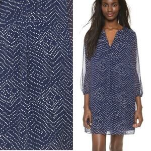 Diane von Furstenberg Silk Navy White Print V Neck 3/4 Sleeve Dress